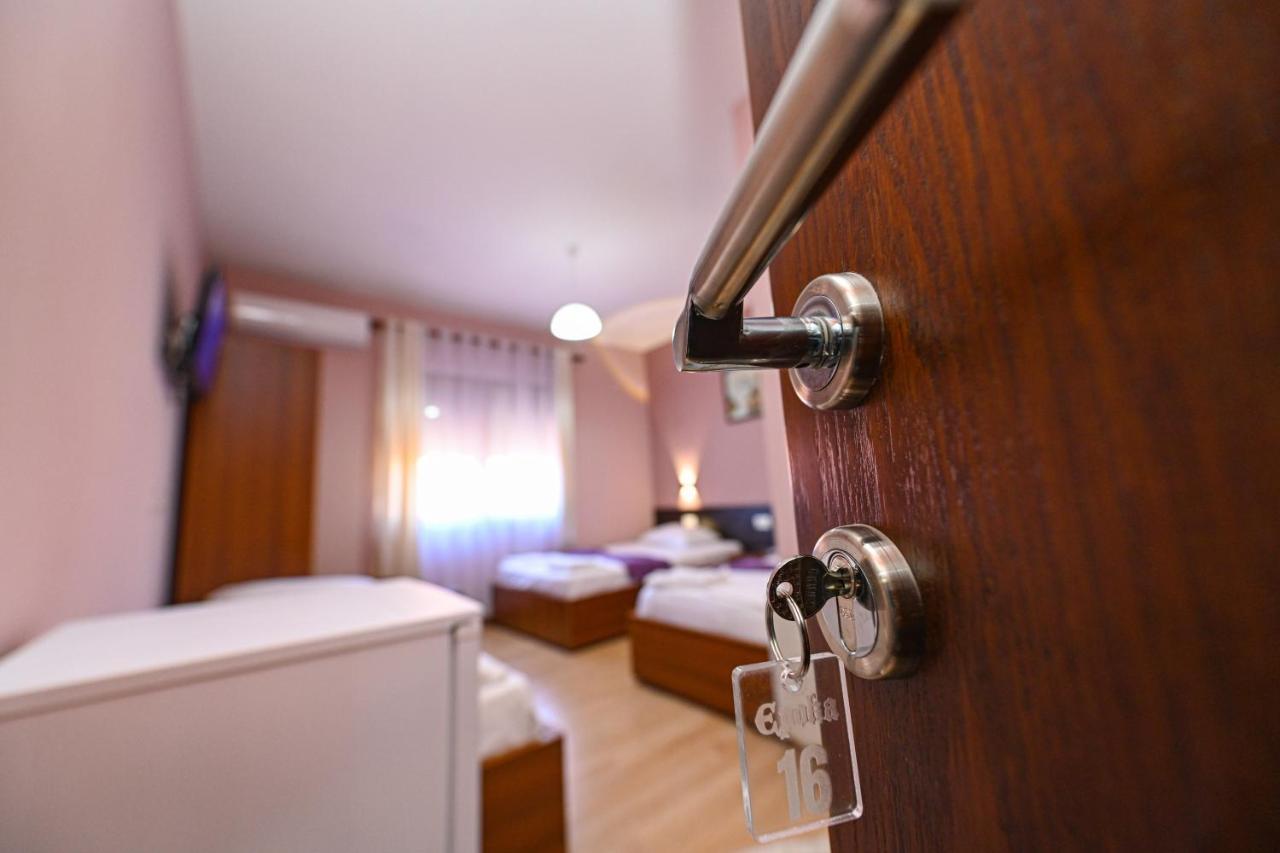 Hotel Epoka Shkodër 외부 사진